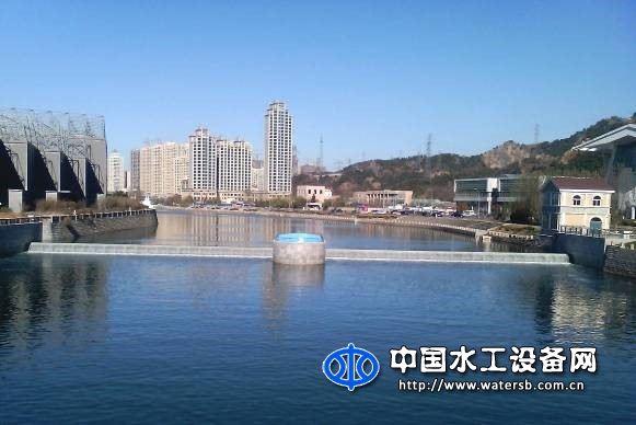 鋼壩